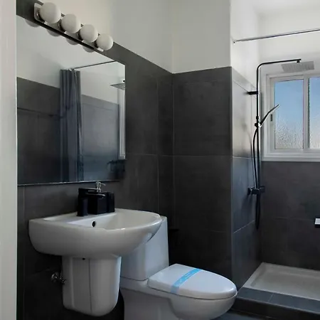 Urban 43 - 1 Bdr Апартаменты Никосия